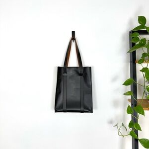 Kate Spade Saturday black leather tote bag
